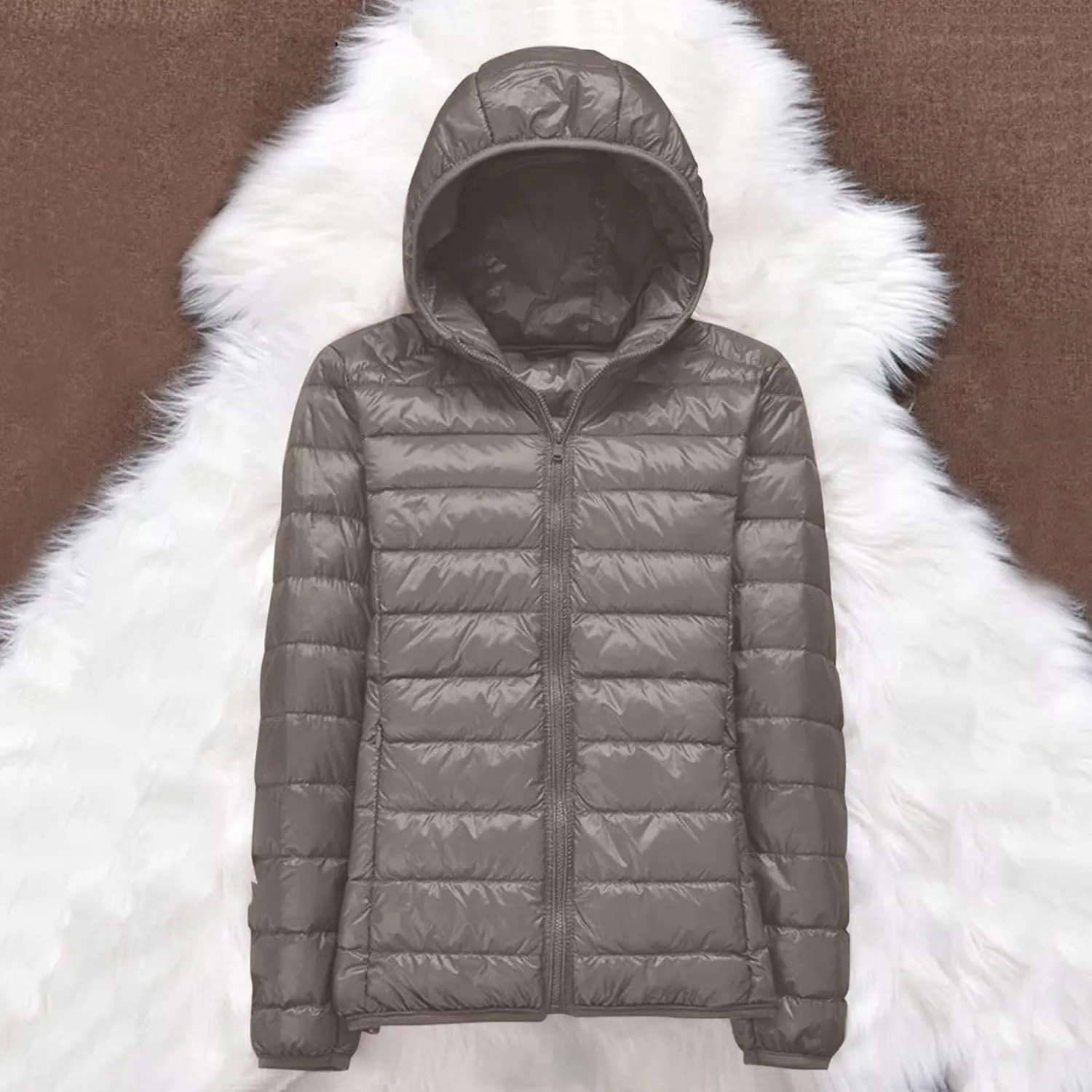 2023 Women's Packable Down Jacket Lightweight Puffer Jackets Hooded Winter Coat Casual Windproof Outerwear with Storage Bag