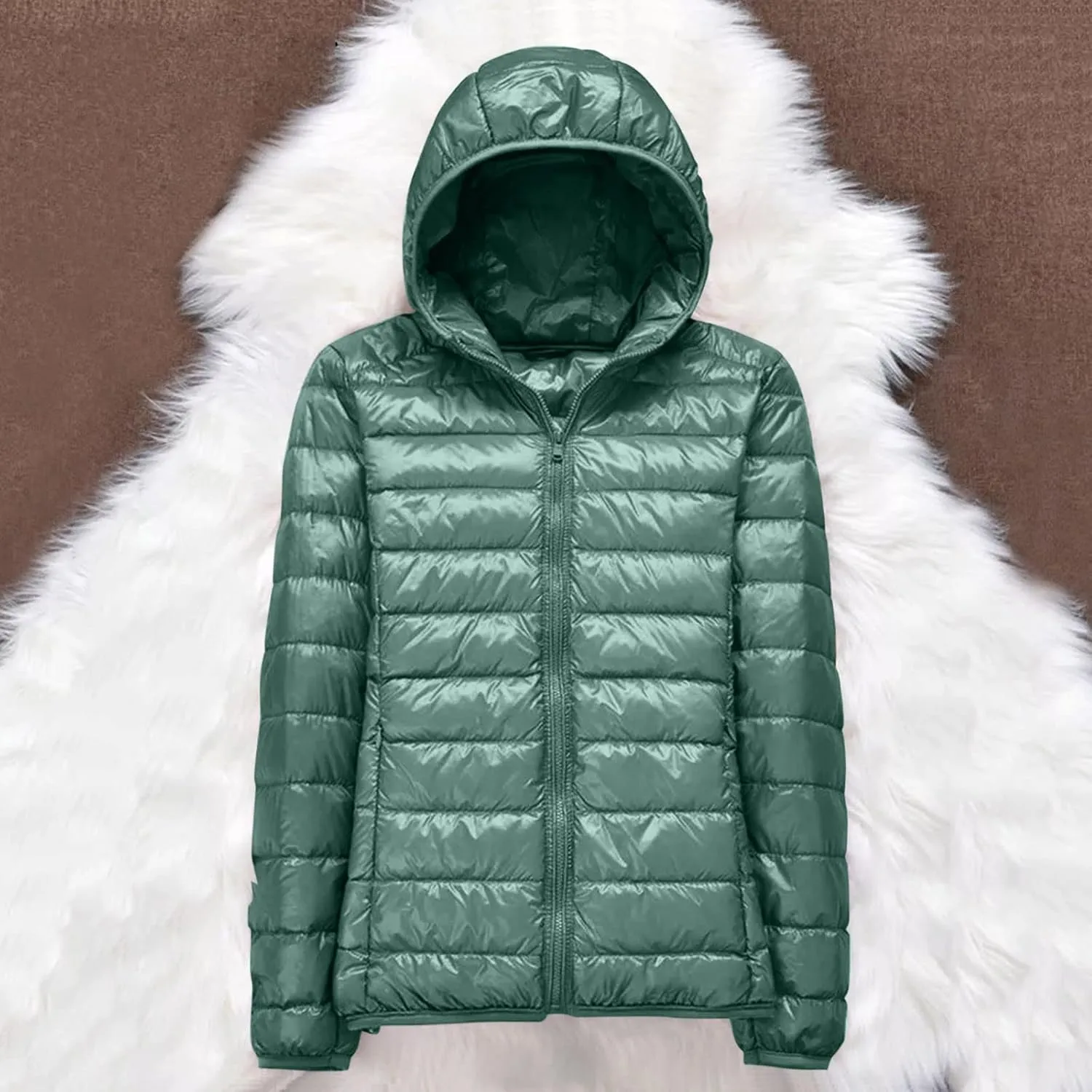 2023 Women's Packable Down Jacket Lightweight Puffer Jackets Hooded Winter Coat Casual Windproof Outerwear with Storage Bag